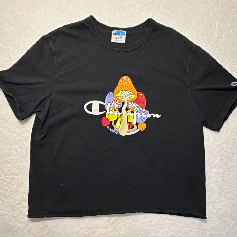 Champion Men's Black Logo Mushroom Graphic Print Crew Neck T-Shirt XL